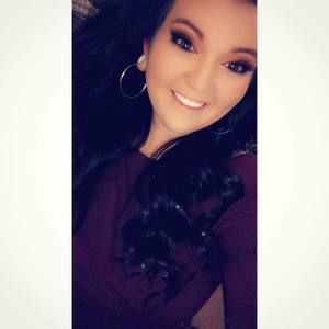 Meet your Posher, Alisha